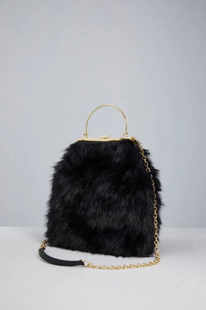 Clutch effetto pelliccia